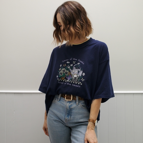 VINTAGE Spring Gardening T-shirt - Picture 3 of 5